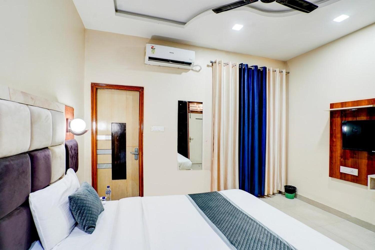 Apartmán The Five Dimension Agra  Exteriér fotografie